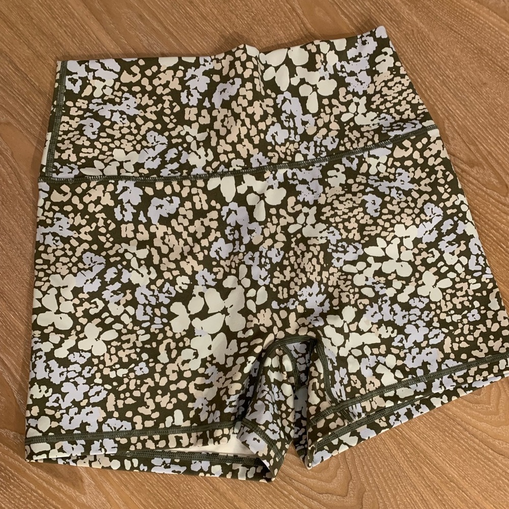 Aerie workout shorts